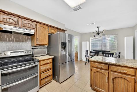 6905 Yorkston Street Watauga TX 76148