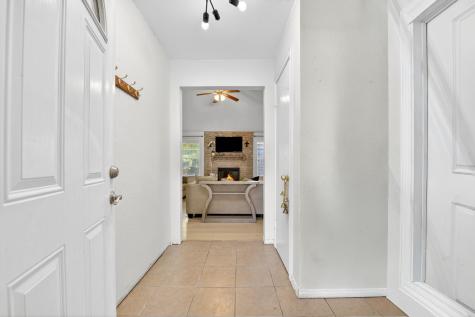 6905 Yorkston Street Watauga TX 76148