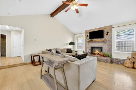 6905 Yorkston Street Watauga TX 76148