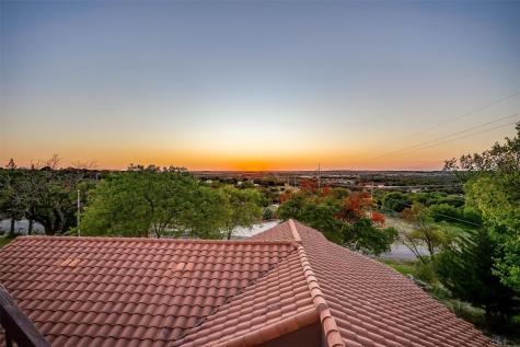 332 Verna Trail N Fort Worth TX 76108