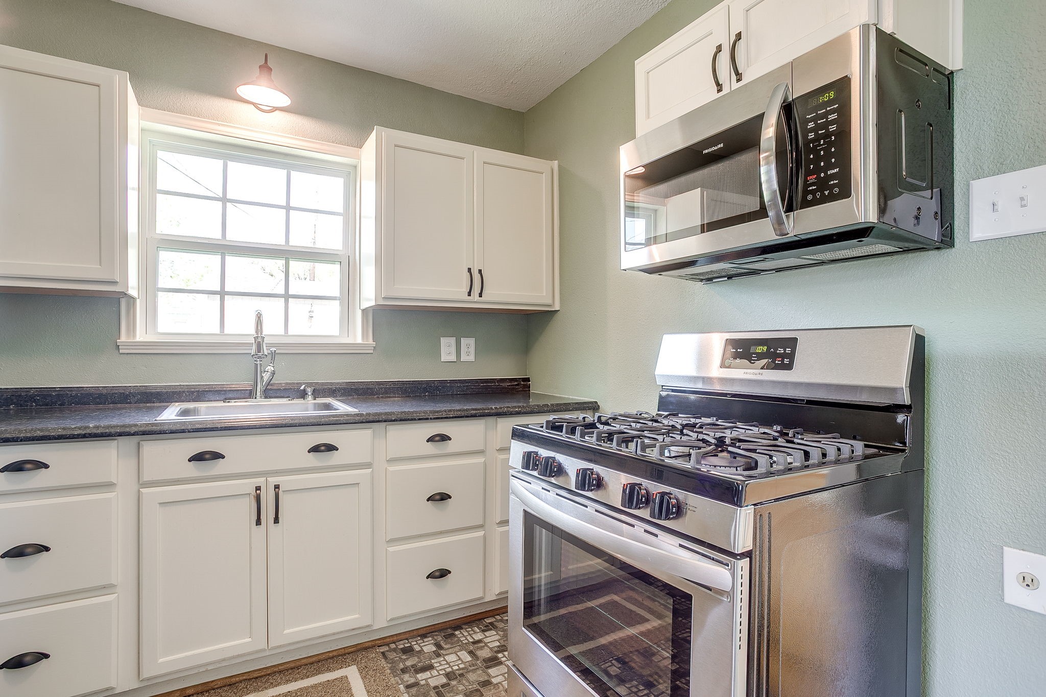 4308 Curzon Avenue Fort Worth TX 76107