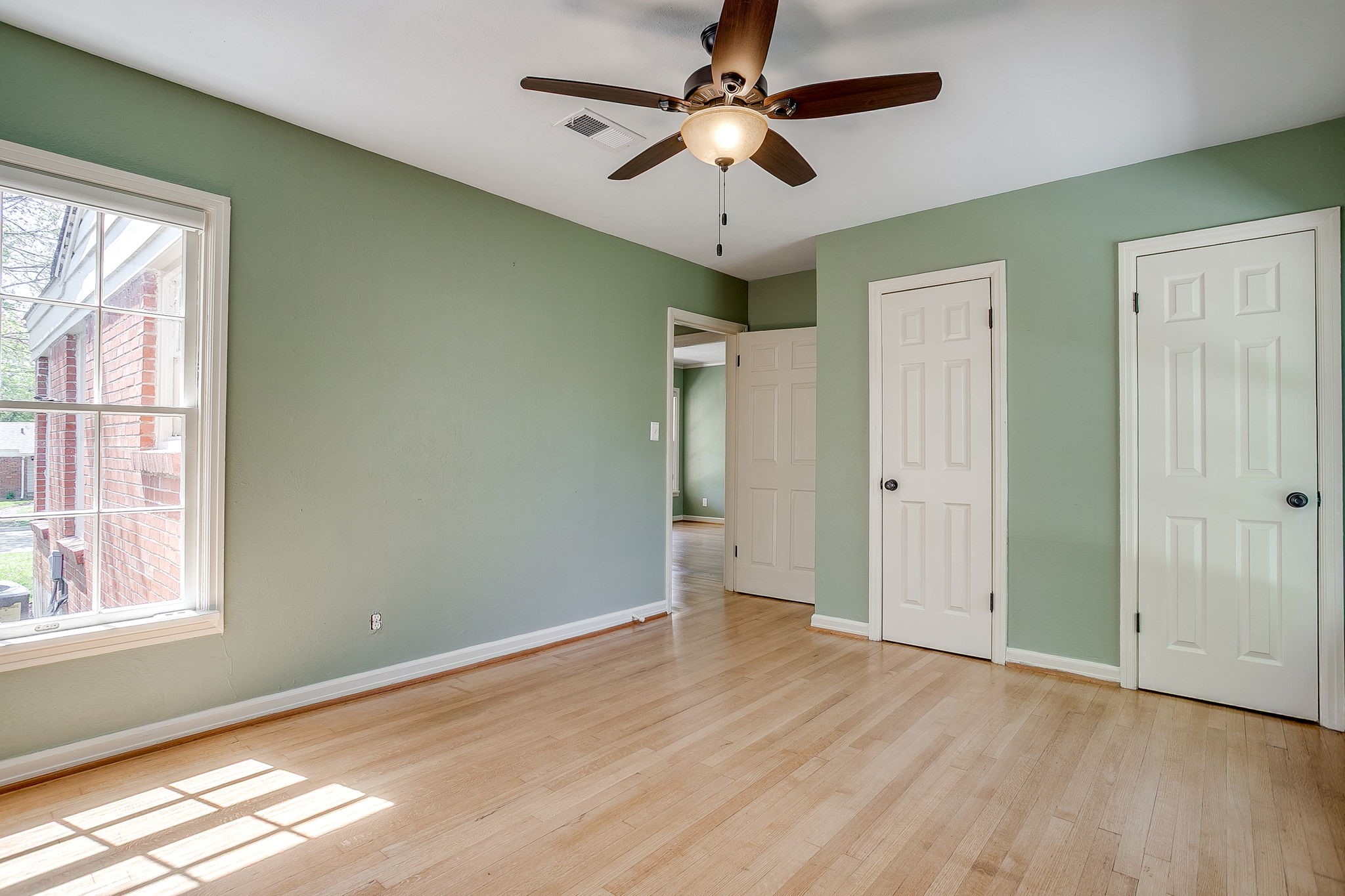 4308 Curzon Avenue Fort Worth TX 76107