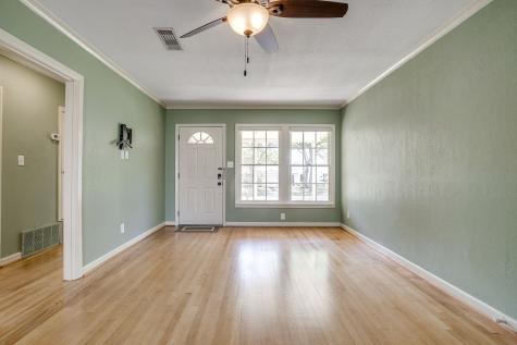 4308 Curzon Avenue Fort Worth TX 76107
