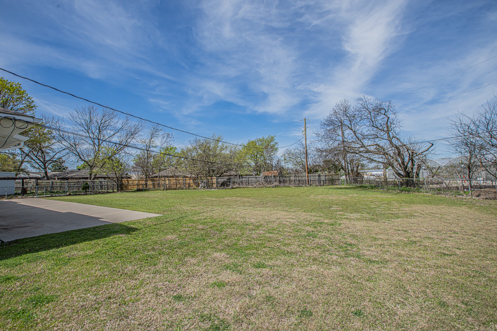 131 Sierra Court Glenn Heights TX 75154