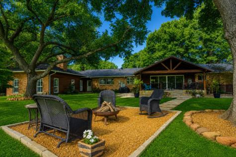 1402 Verano Drive Dallas TX 75218