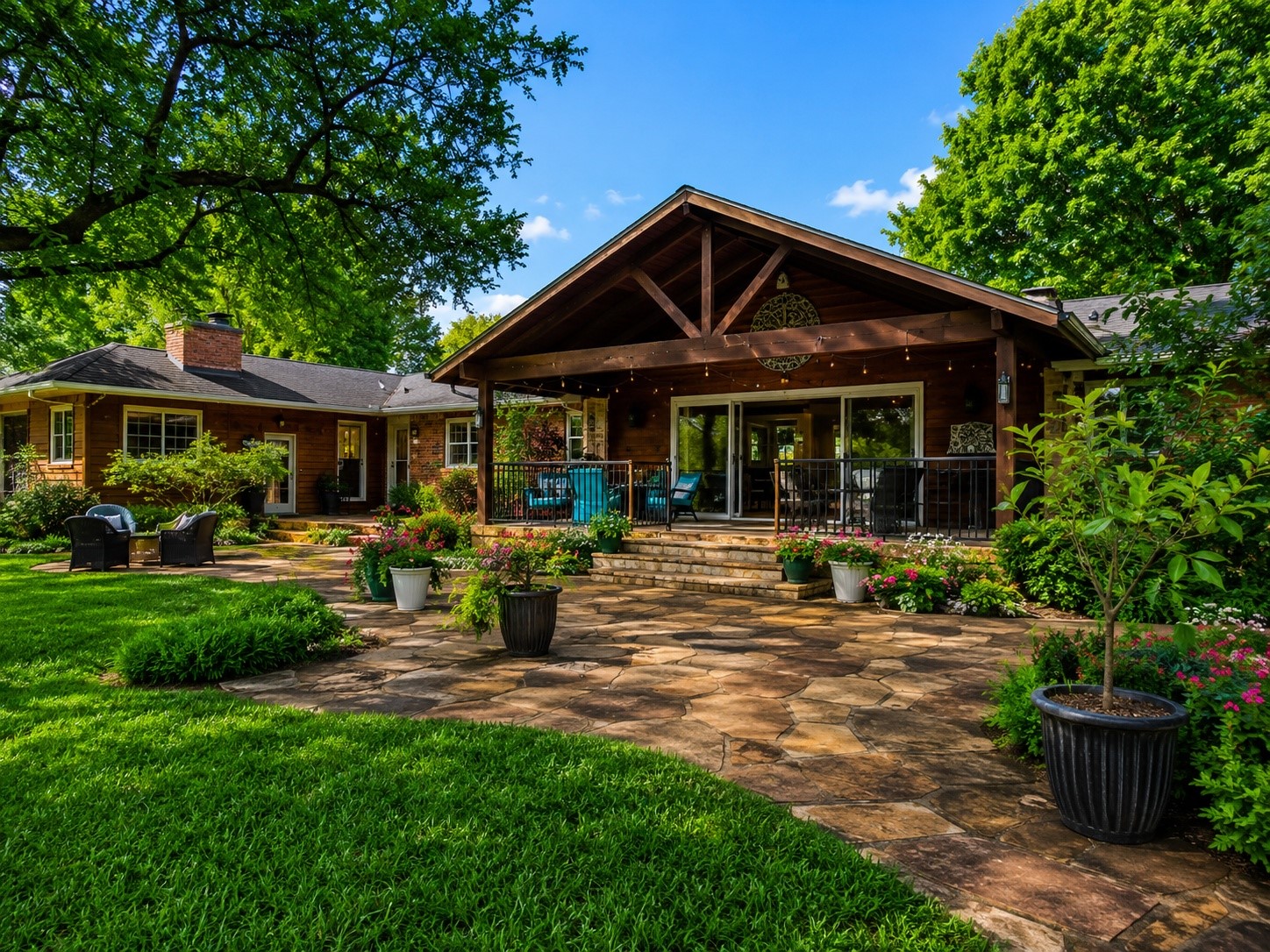 1402 Verano Drive Dallas TX 75218
