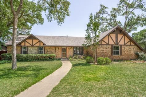 2433 Kingsbridge Street Grand Prairie TX 75050