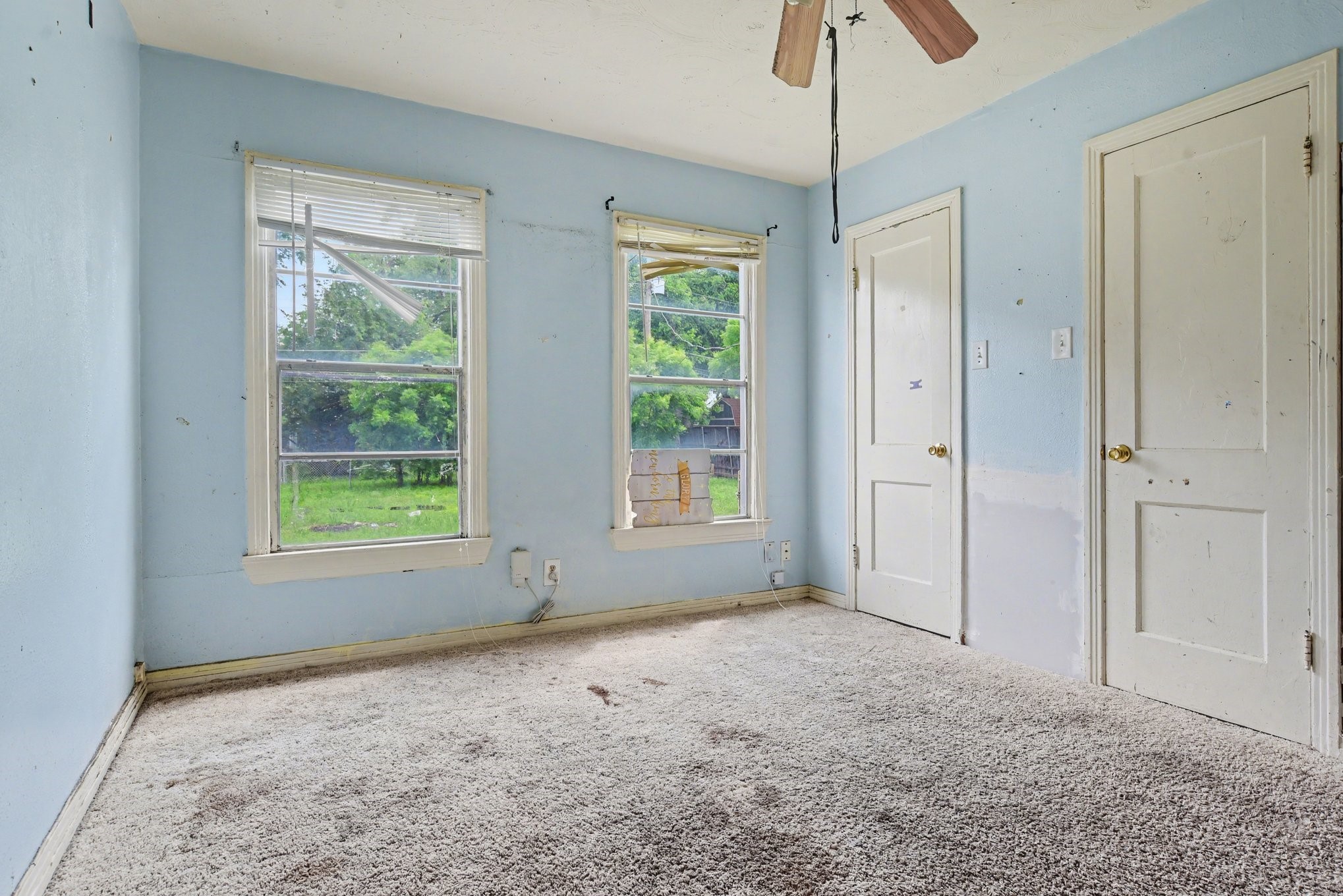 808 Lilac Drive Garland TX 75040