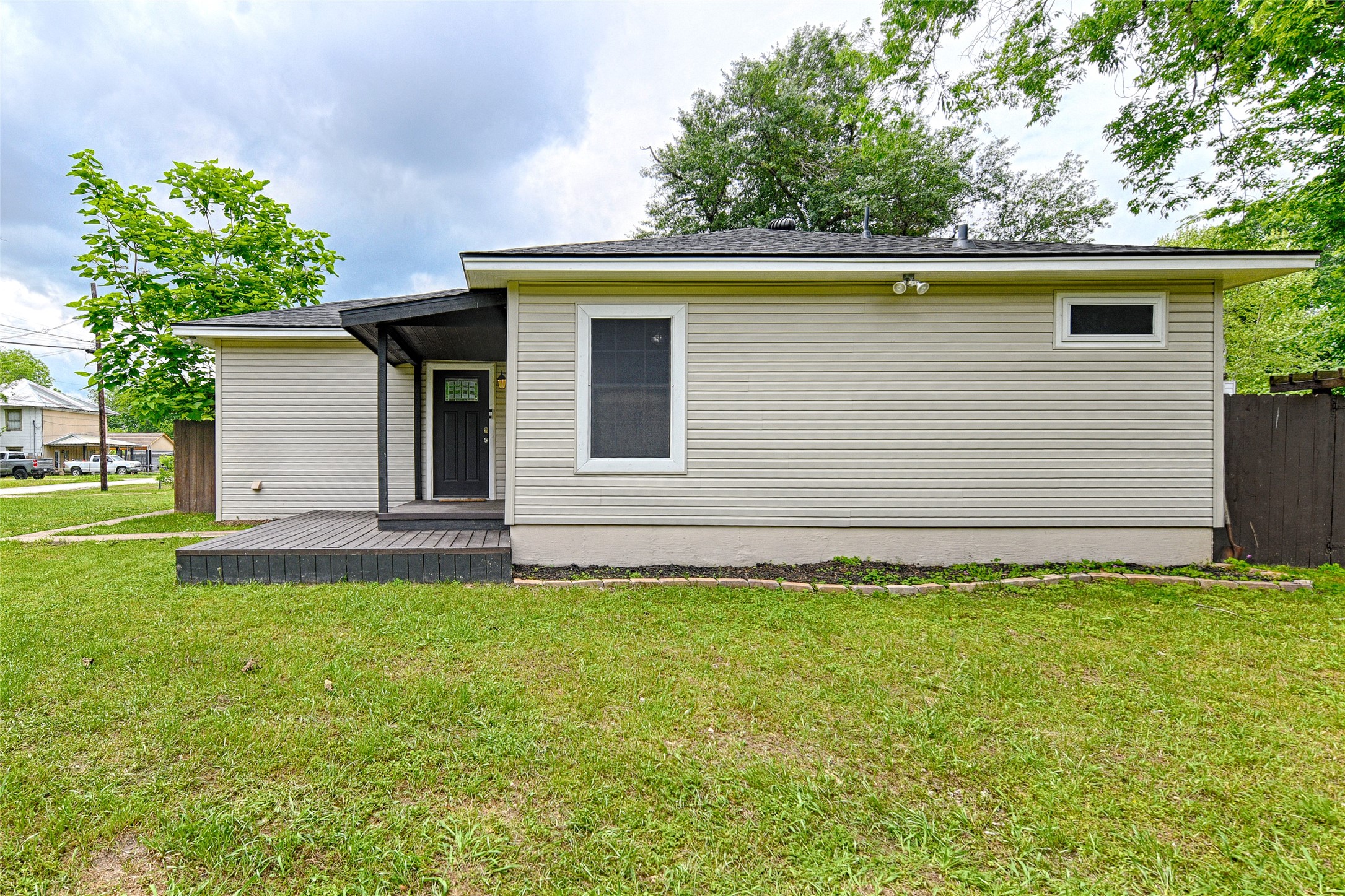 1700 S Jefferson Street Kaufman TX 75142