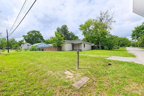 1700 S Jefferson Street Kaufman TX 75142