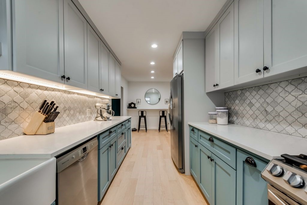 2551 Wilton Avenue Dallas TX 75211