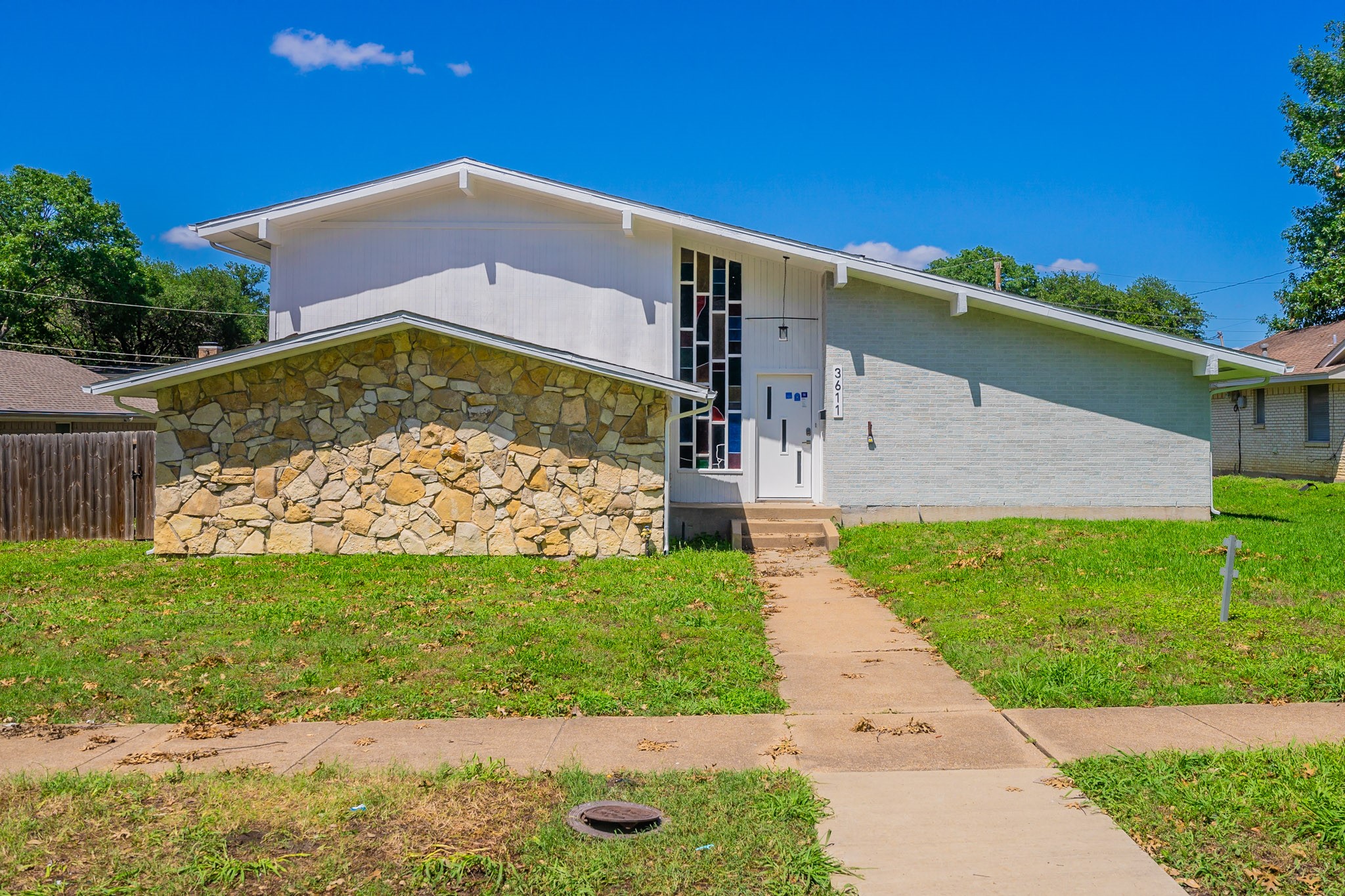 3611 Bon Park Court Dallas TX 75228