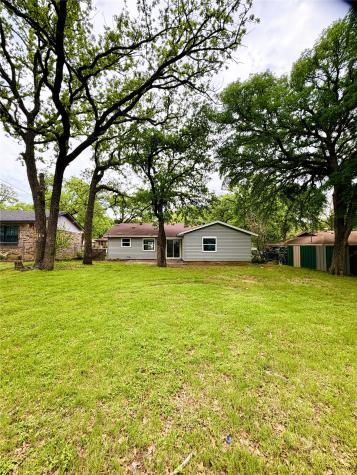 2933 Hunting Drive Fort Worth TX 76119