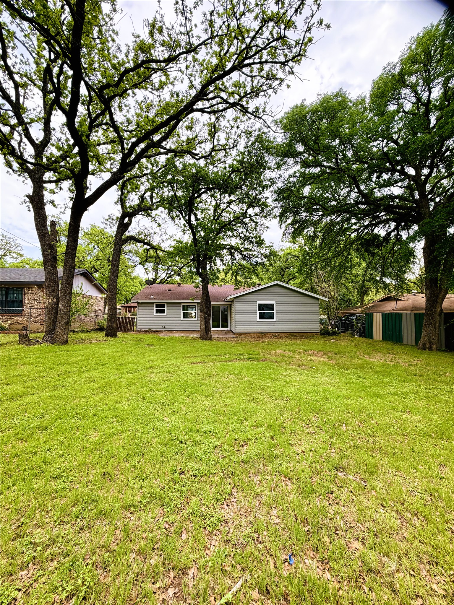 2933 Hunting Drive Fort Worth TX 76119