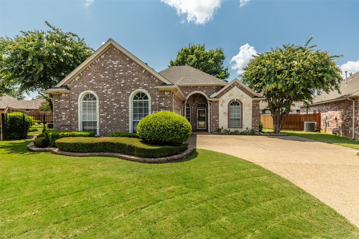 5100 National Court Arlington TX 76017