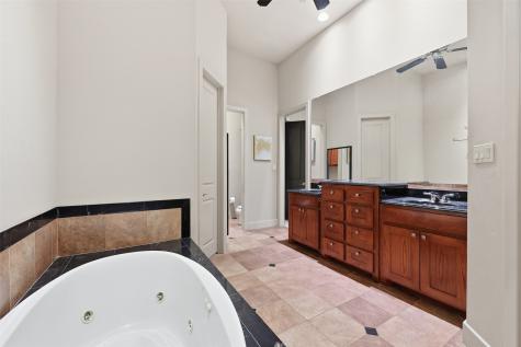 1911 Wigeon Street Granbury TX 76049