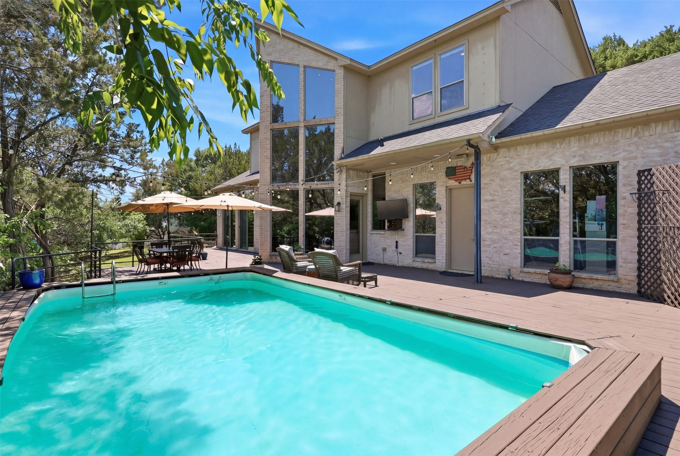1911 Wigeon Street Granbury TX 76049