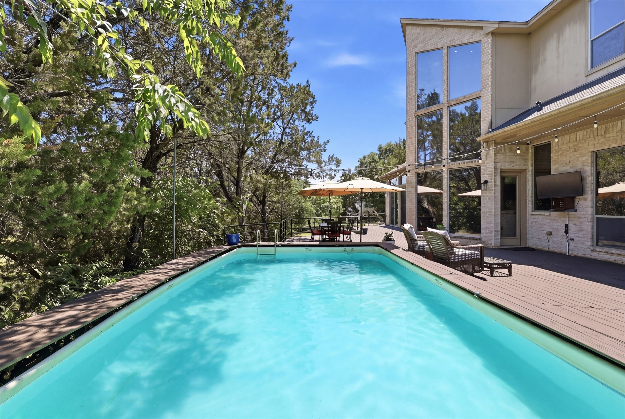1911 Wigeon Street Granbury TX 76049