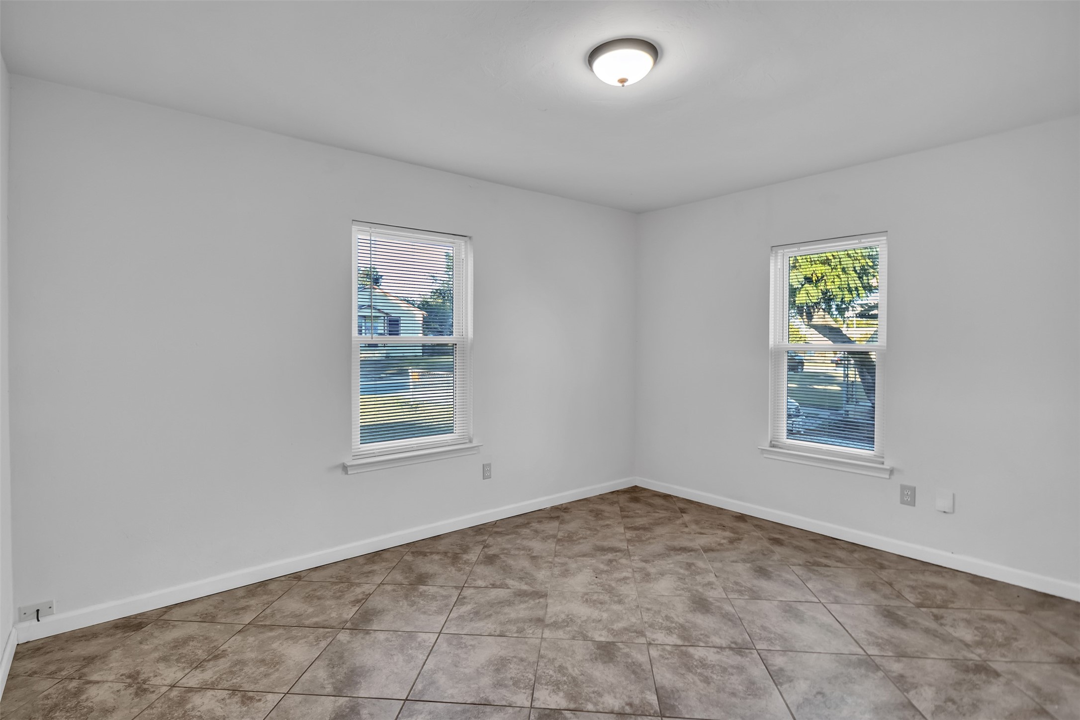 5417 Como Drive Fort Worth TX 76107