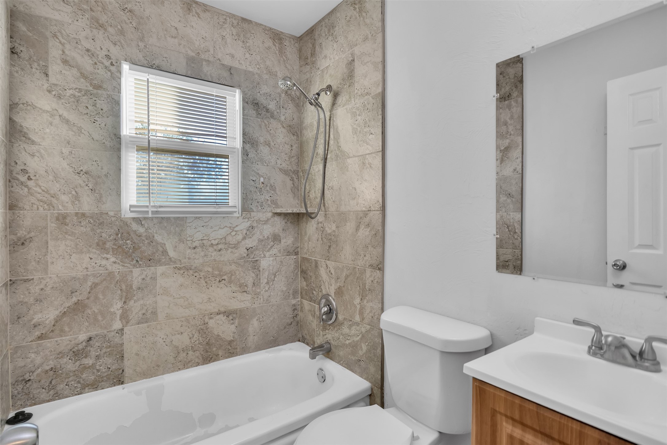 5417 Como Drive Fort Worth TX 76107