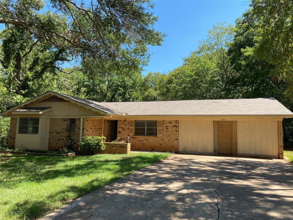 118 Beverly Drive Palestine TX 75801