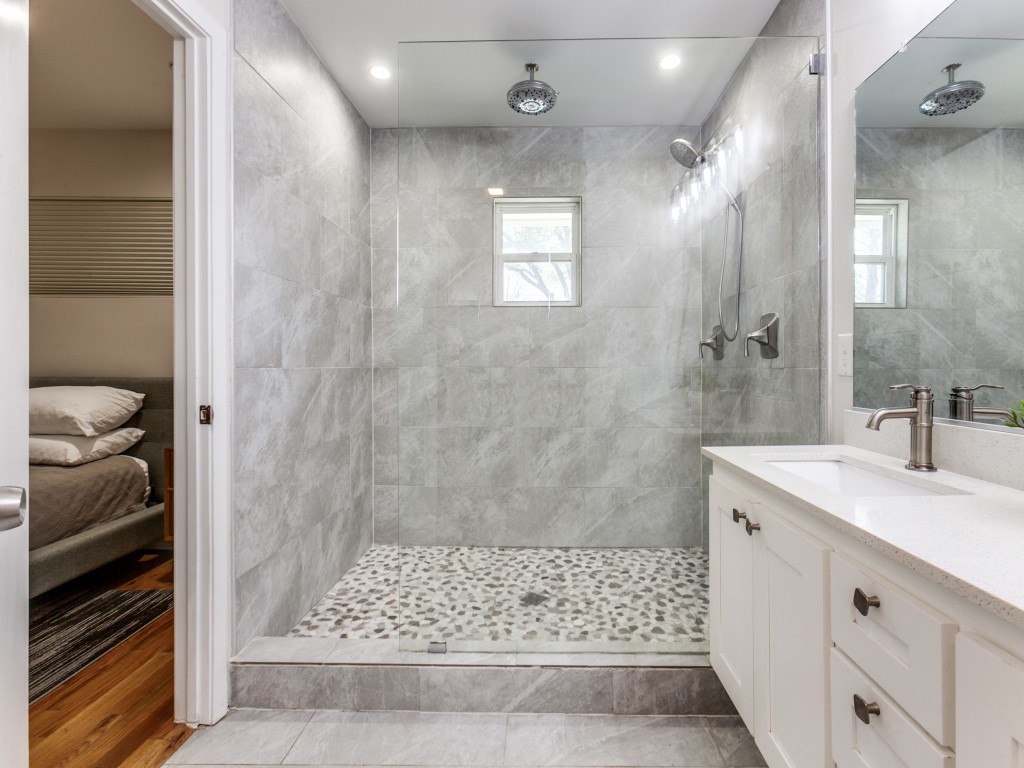 3564 Vinecrest Drive Dallas TX 75229