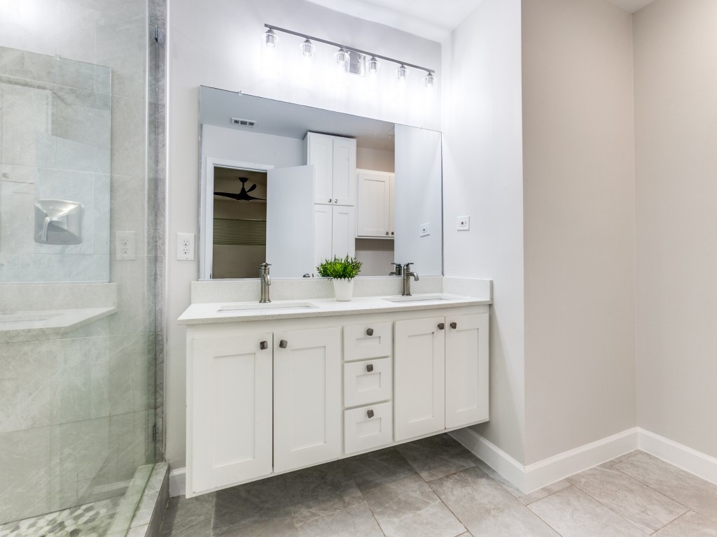 3564 Vinecrest Drive Dallas TX 75229