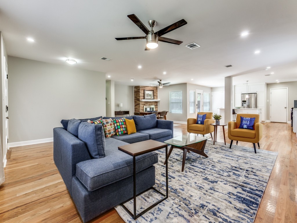 3564 Vinecrest Drive Dallas TX 75229
