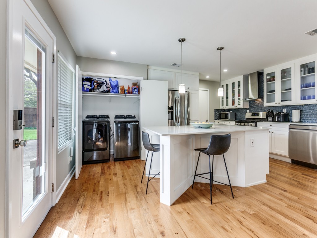 3564 Vinecrest Drive Dallas TX 75229