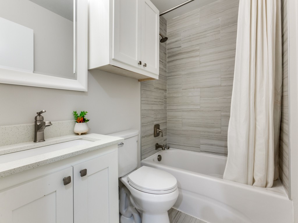 3564 Vinecrest Drive Dallas TX 75229