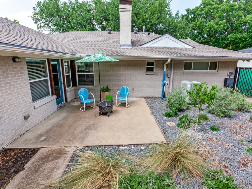 3564 Vinecrest Drive Dallas TX 75229