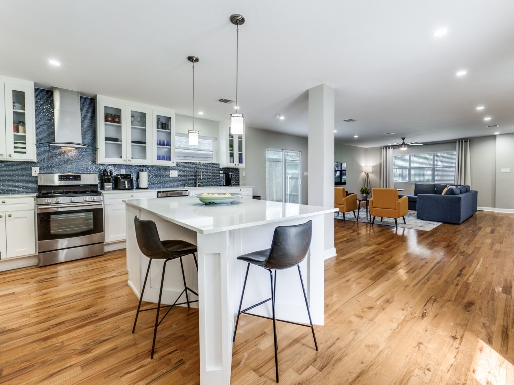 3564 Vinecrest Drive Dallas TX 75229