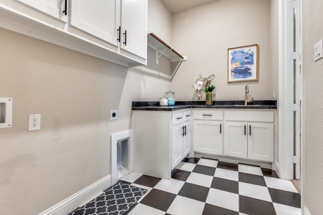 1403 Laurel Green Court Arlington TX 76005