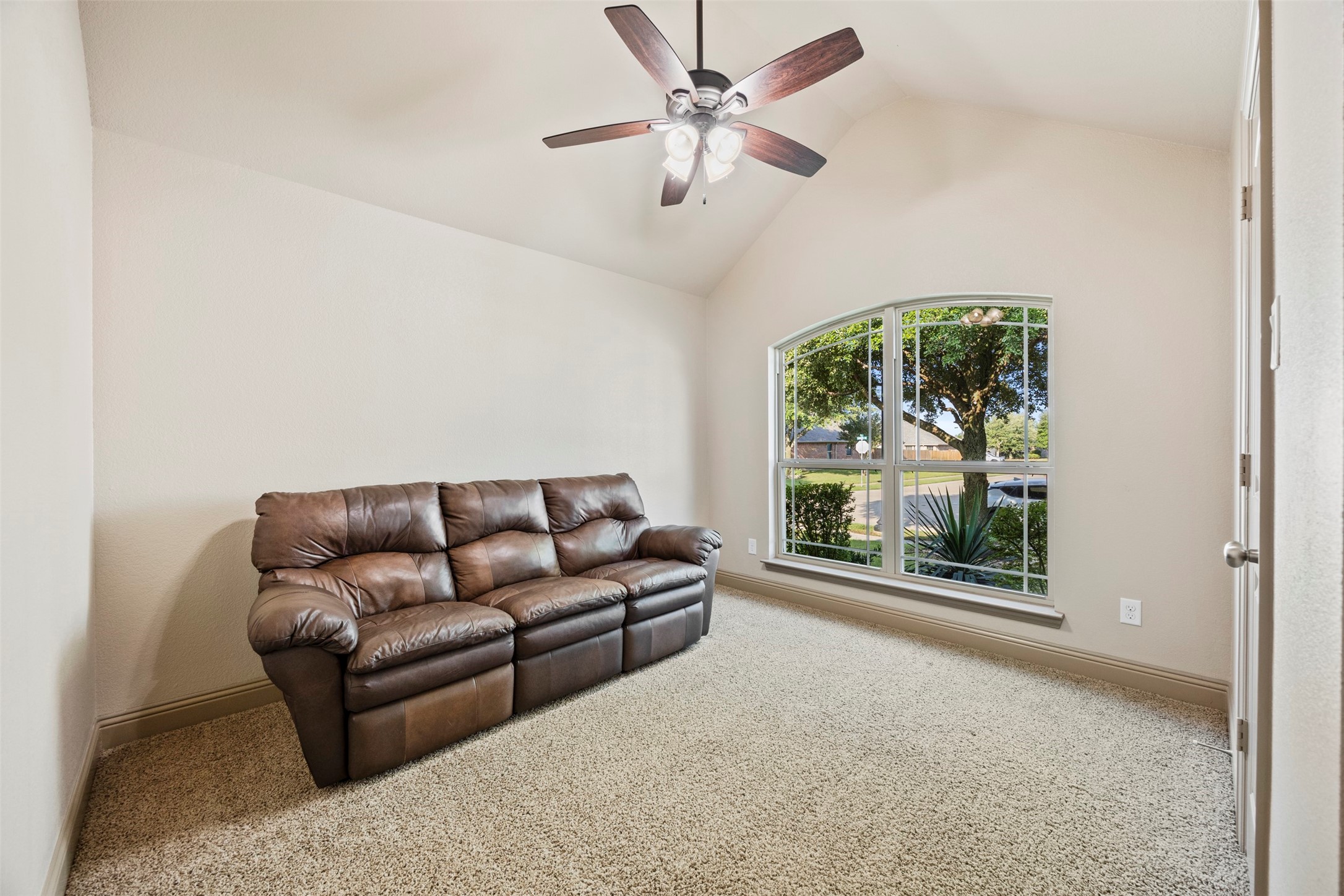 138 Liberty Way Waxahachie TX 75167