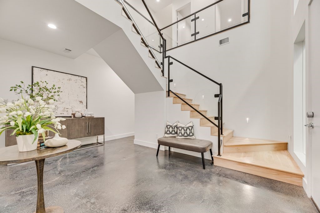 5623 Winton Street Dallas TX 75206