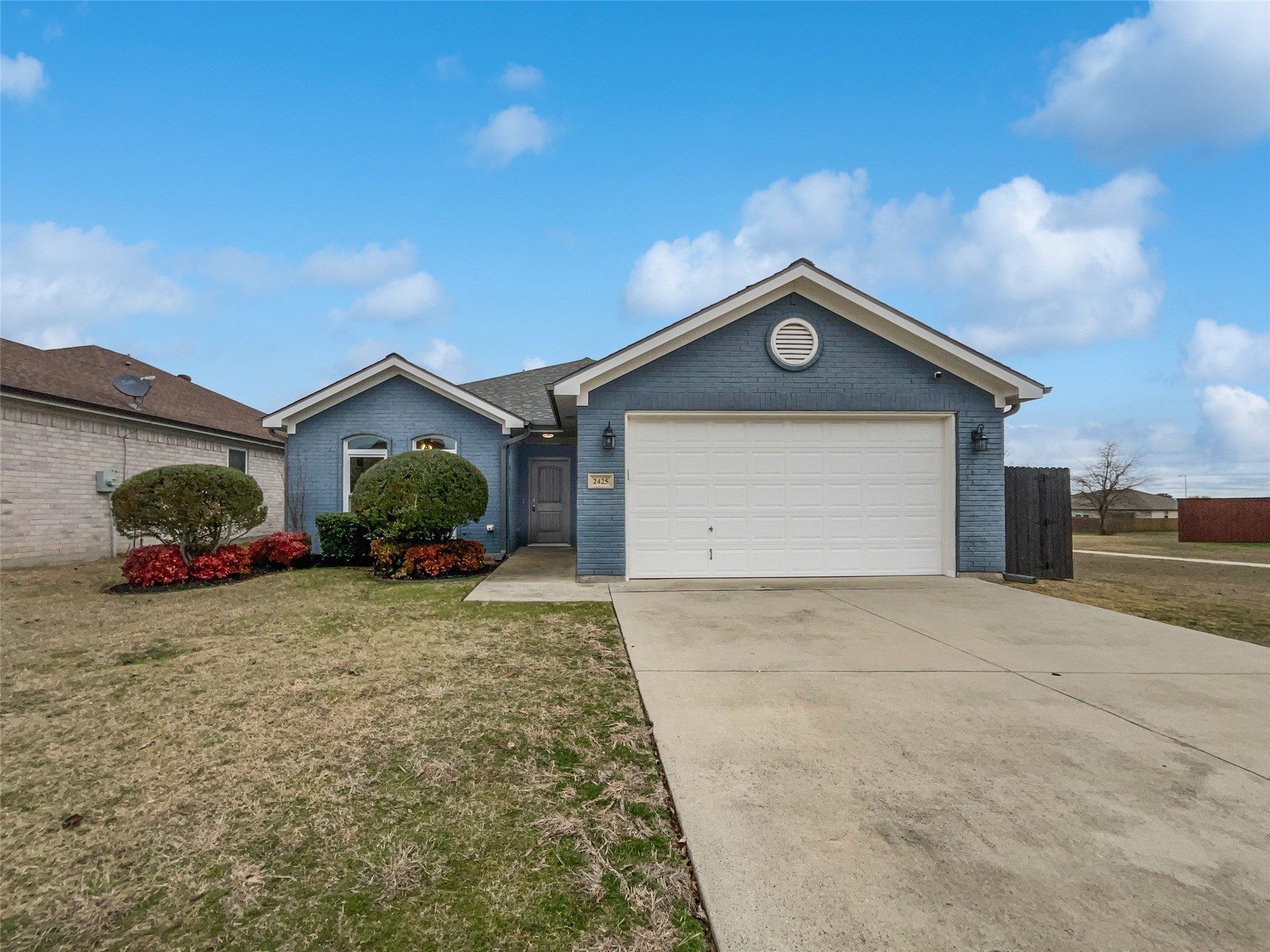 2425 Wakecrest Drive Fort Worth TX 76108