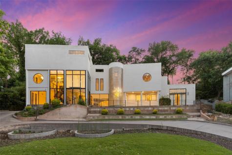1411 Haines Avenue Dallas TX 75208