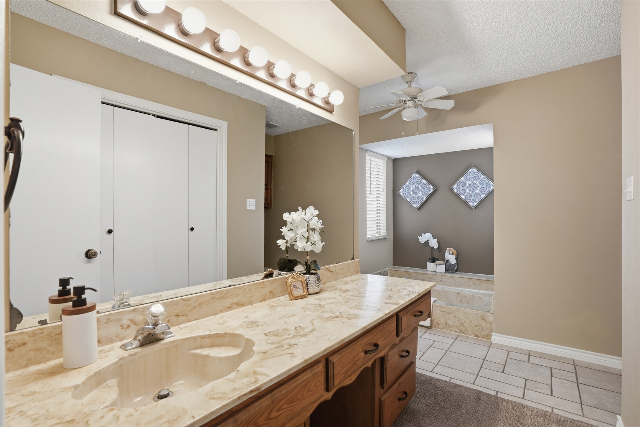 2247 Valley Mill Carrollton TX 75006