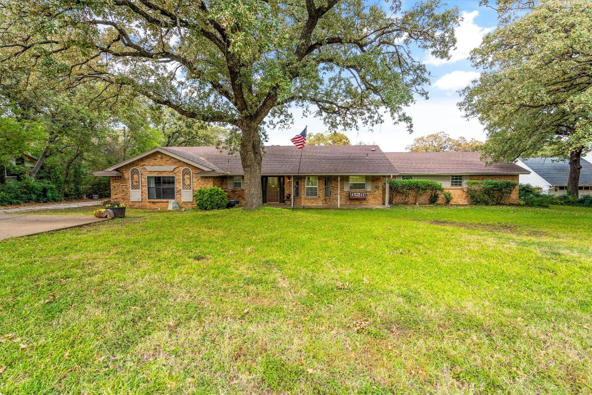 7313 Meadowbrook Drive Fort Worth TX 76112