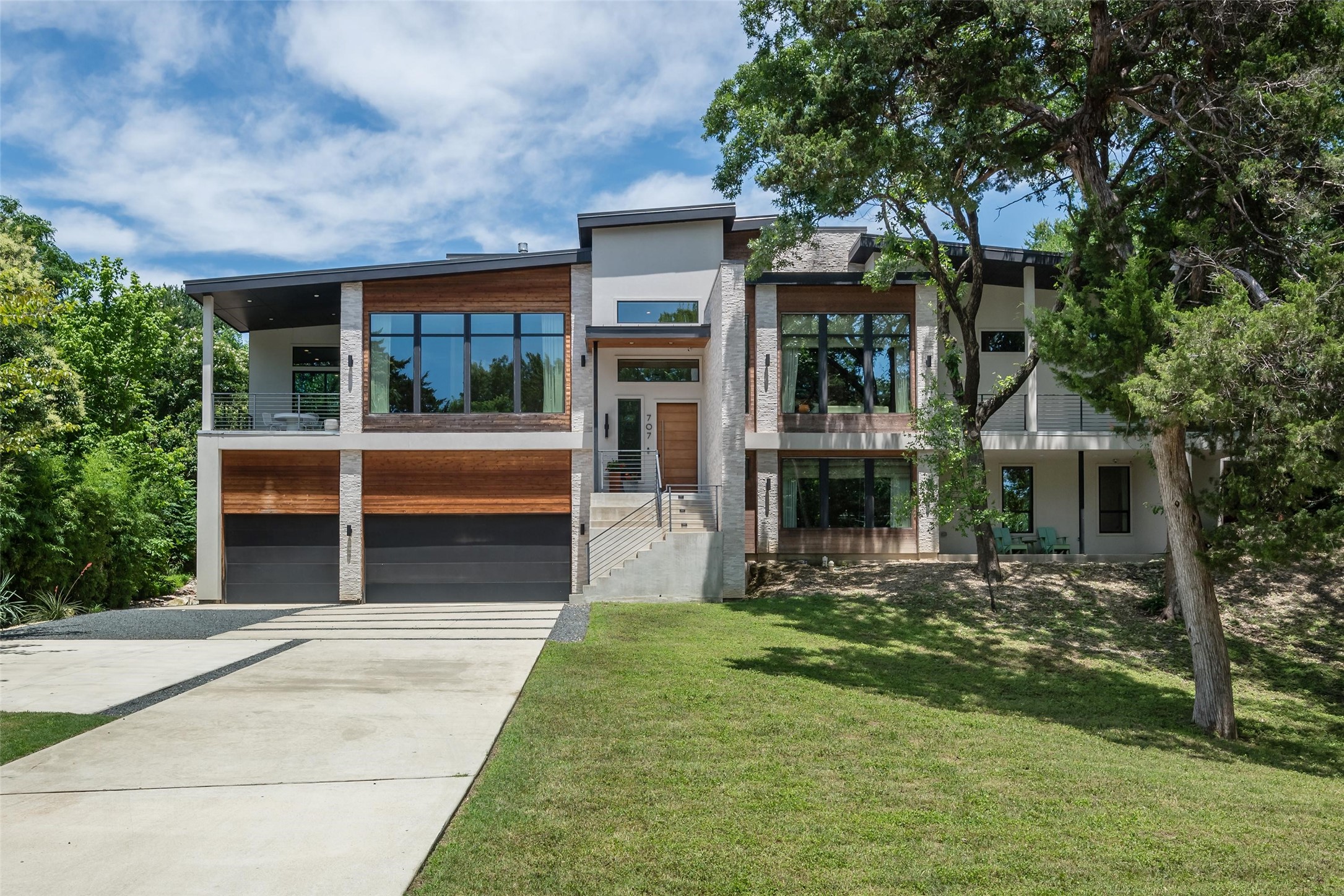 707 Shady Lane Dallas TX 75208