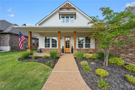 67 Cedar Creek Court Woodway TX 76712
