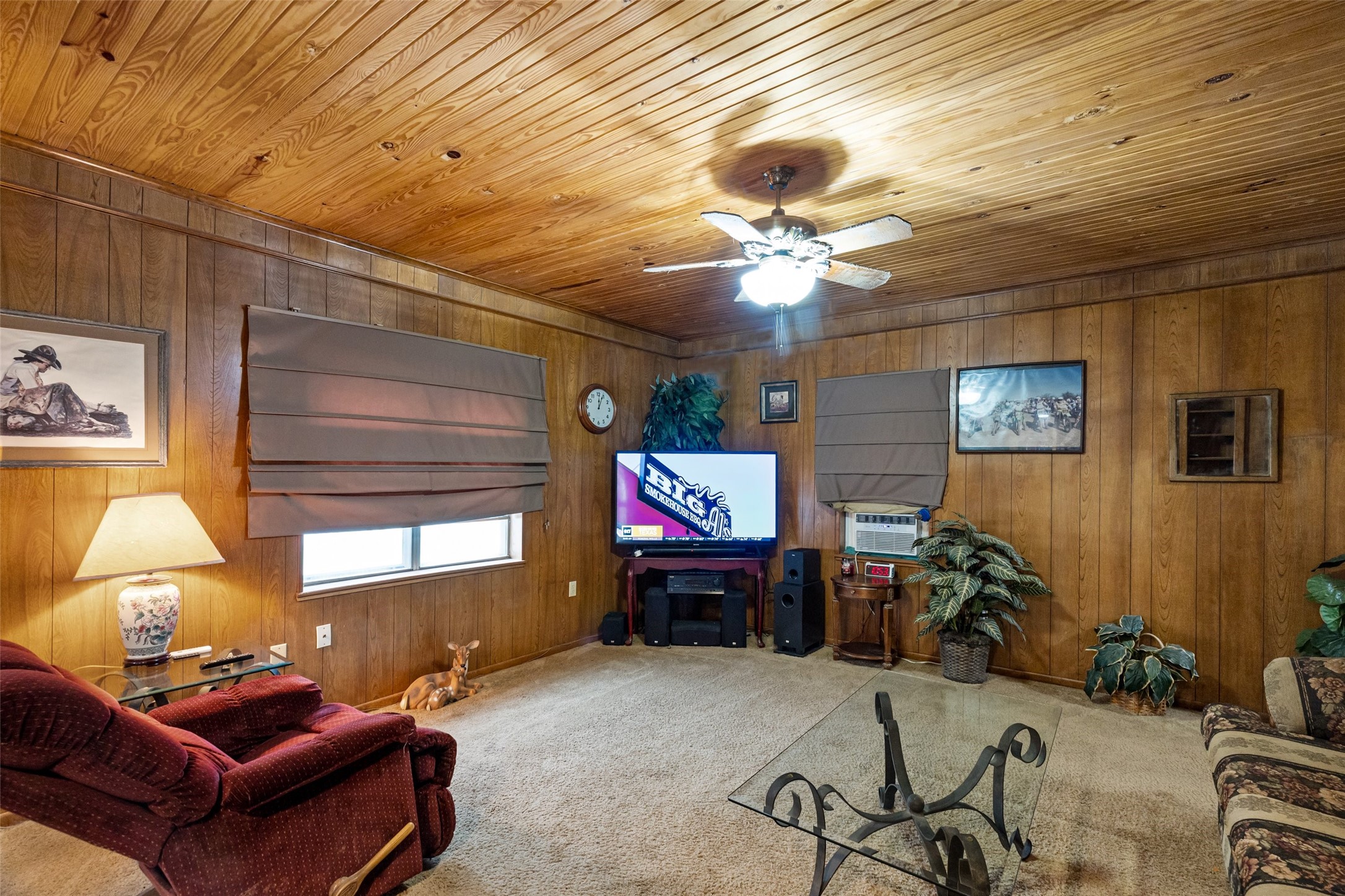 201 N 1st Street Cranfills Gap TX 76637