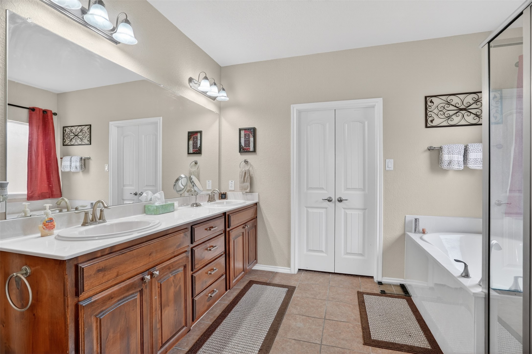 17 Tallwood Lane Edgecliff Village TX 76134