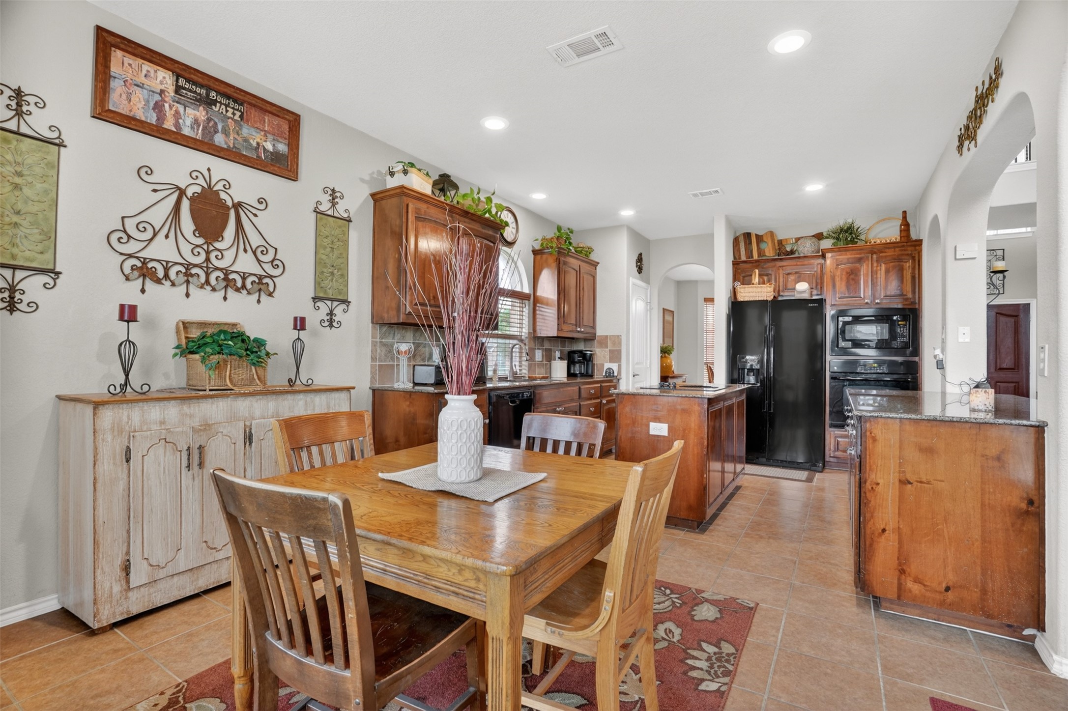 17 Tallwood Lane Edgecliff Village TX 76134