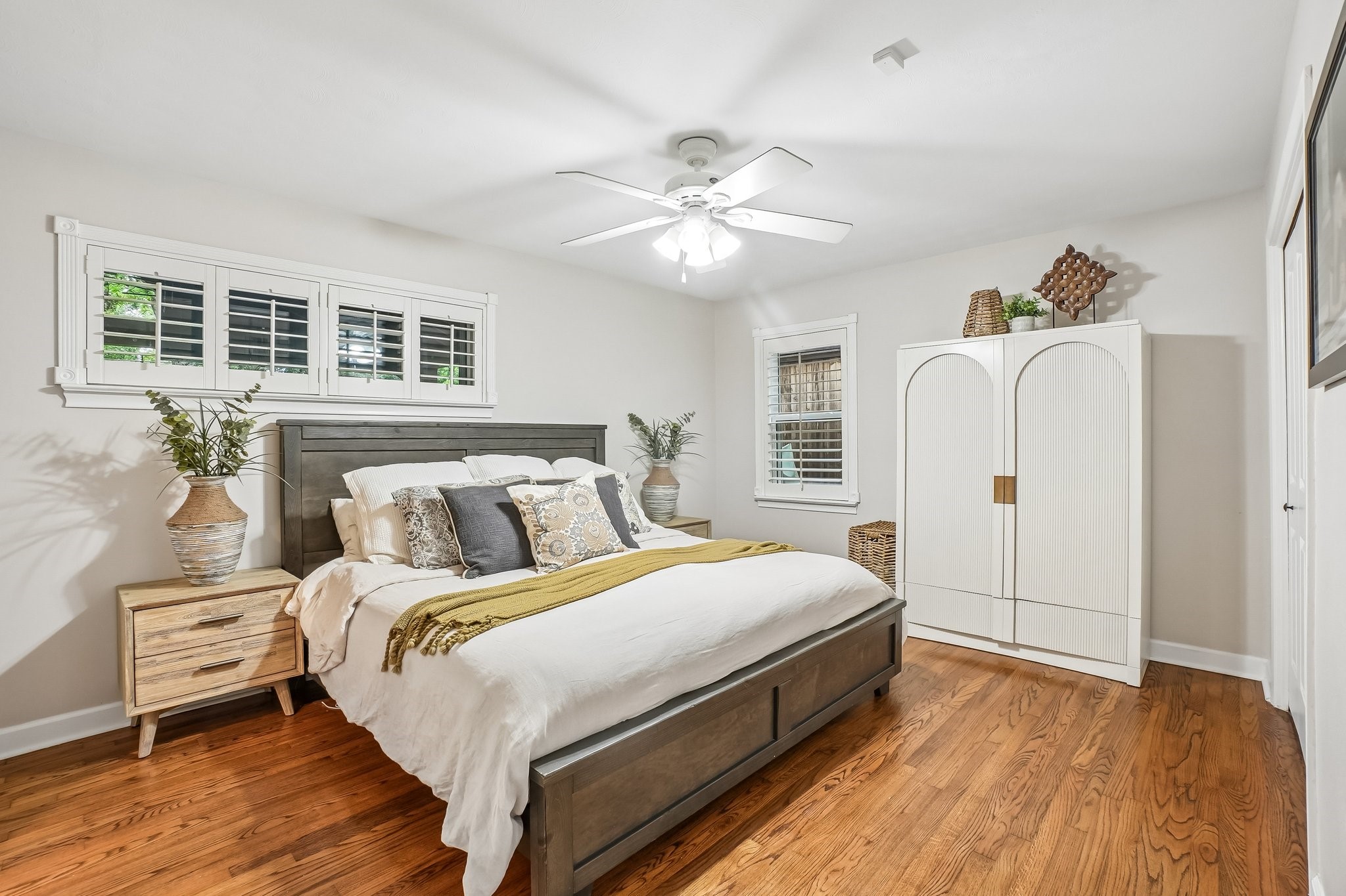 3549 Vinecrest Drive Dallas TX 75229