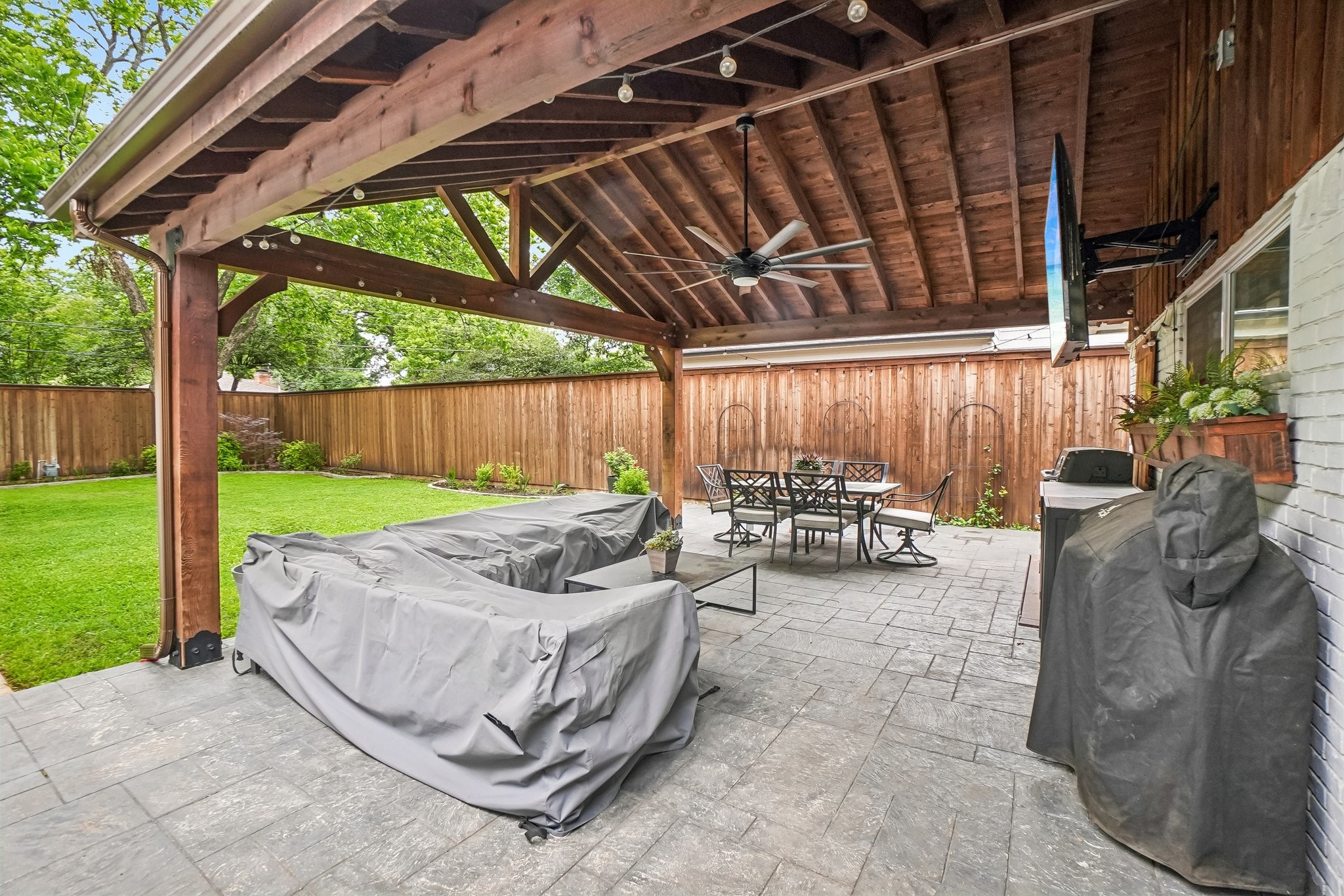 3549 Vinecrest Drive Dallas TX 75229