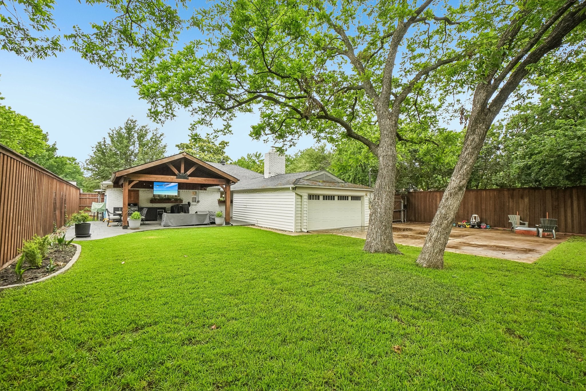 3549 Vinecrest Drive Dallas TX 75229