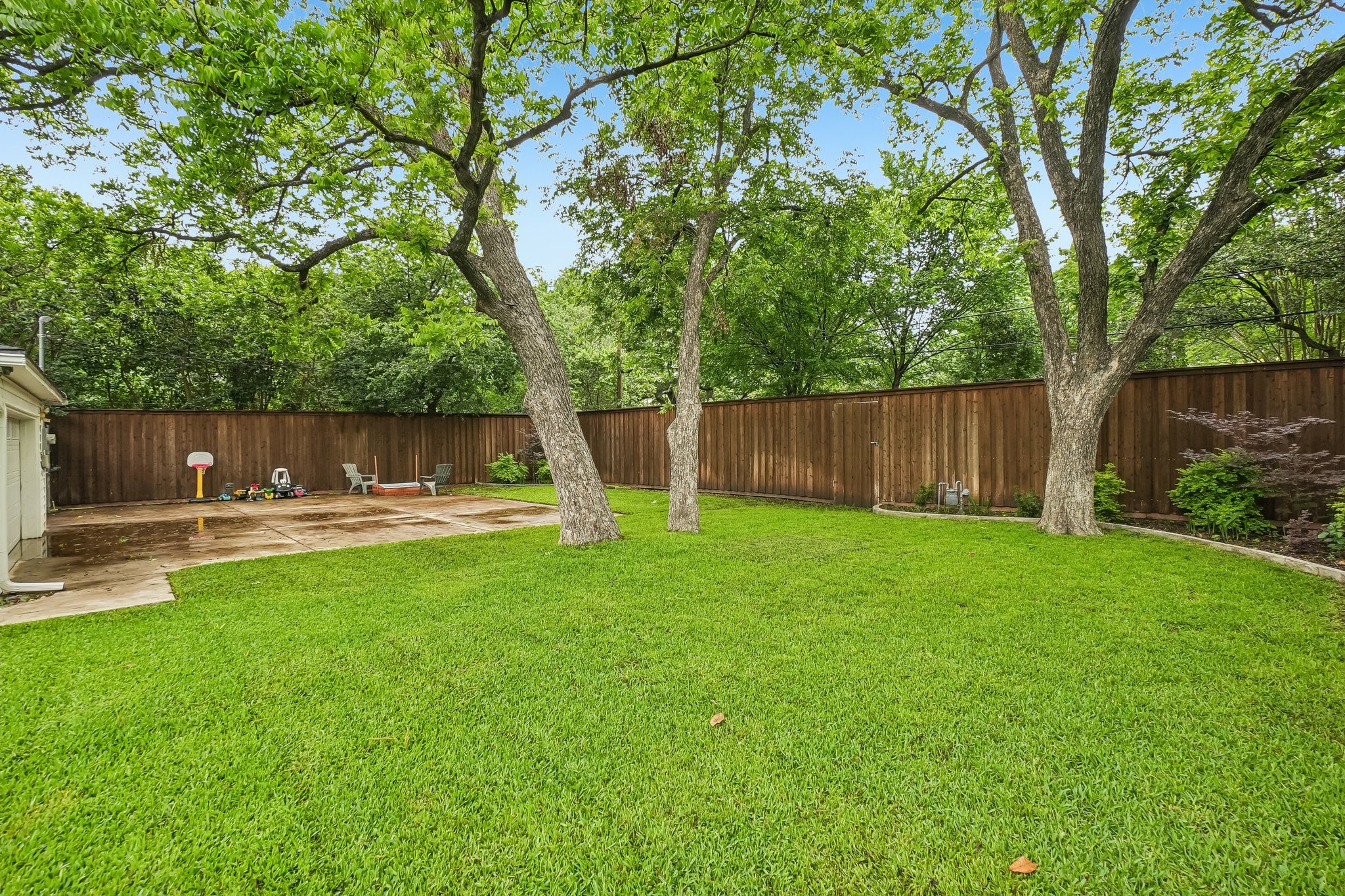 3549 Vinecrest Drive Dallas TX 75229