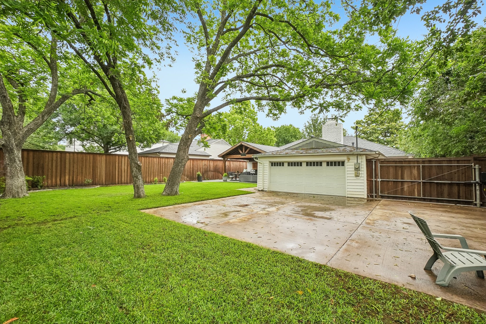 3549 Vinecrest Drive Dallas TX 75229