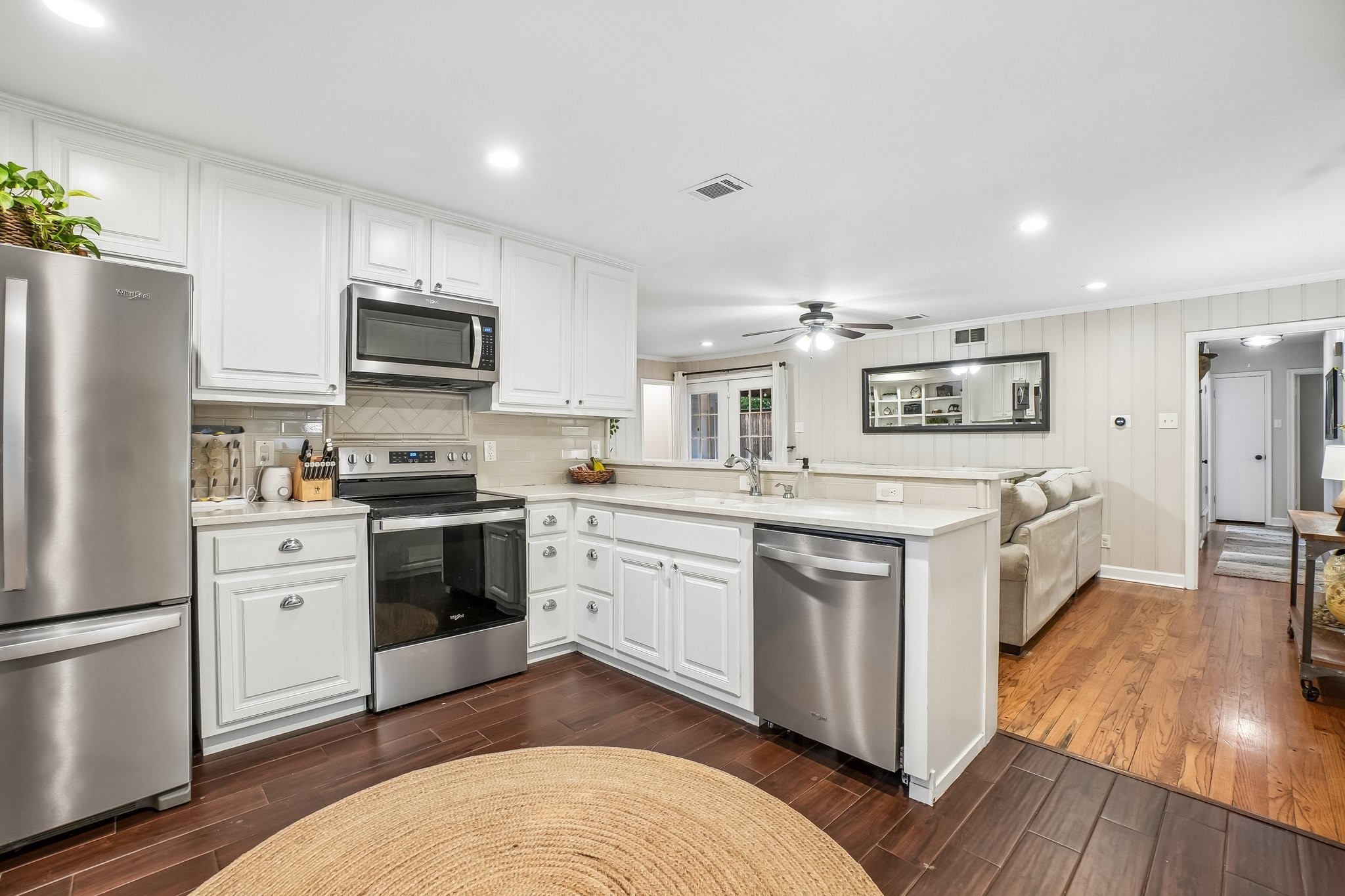 3549 Vinecrest Drive Dallas TX 75229